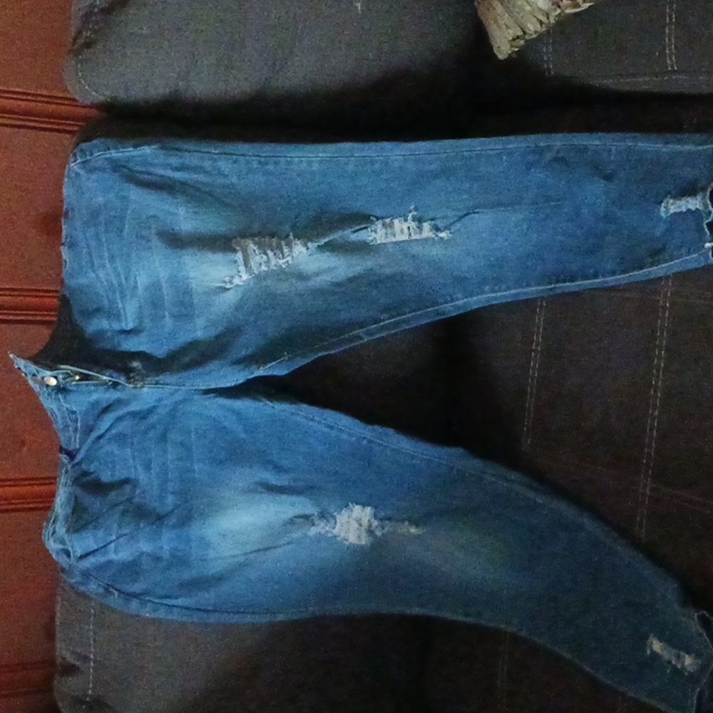 Ripped plus size  womens skinny jeans